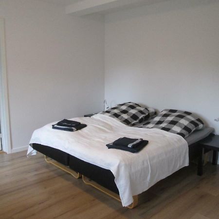Hos Tina Bed & Breakfast Roskilde Exterior photo