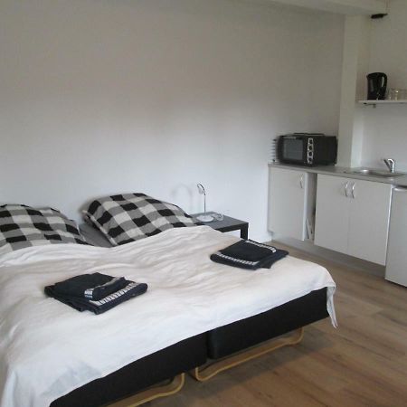 Hos Tina Bed & Breakfast Roskilde Exterior photo